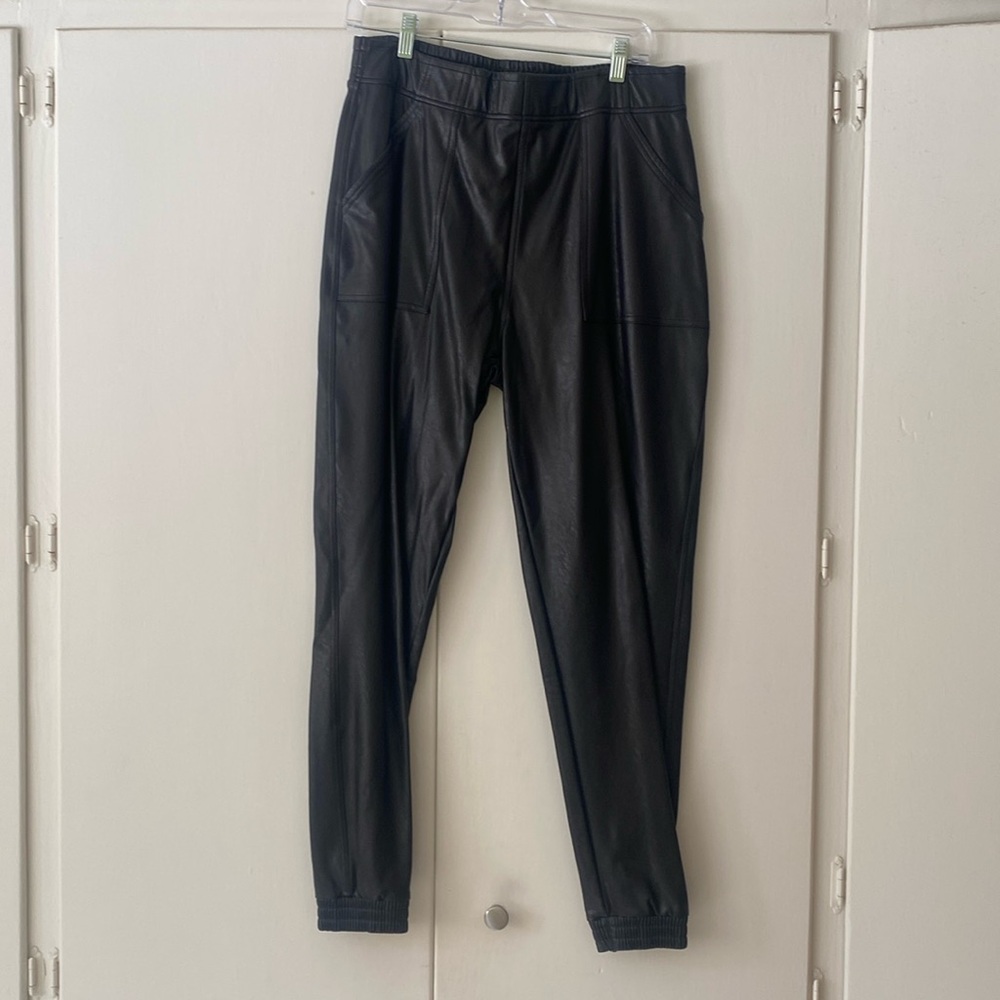 Spanx faux leather joggers black